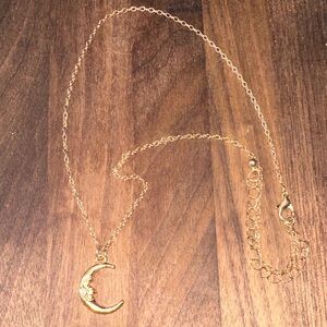 Elegant Gold Crescent Moon Necklace